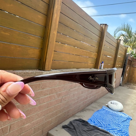 COPY - MAUI JIM SUNGLASSES - Picture 5 of 6